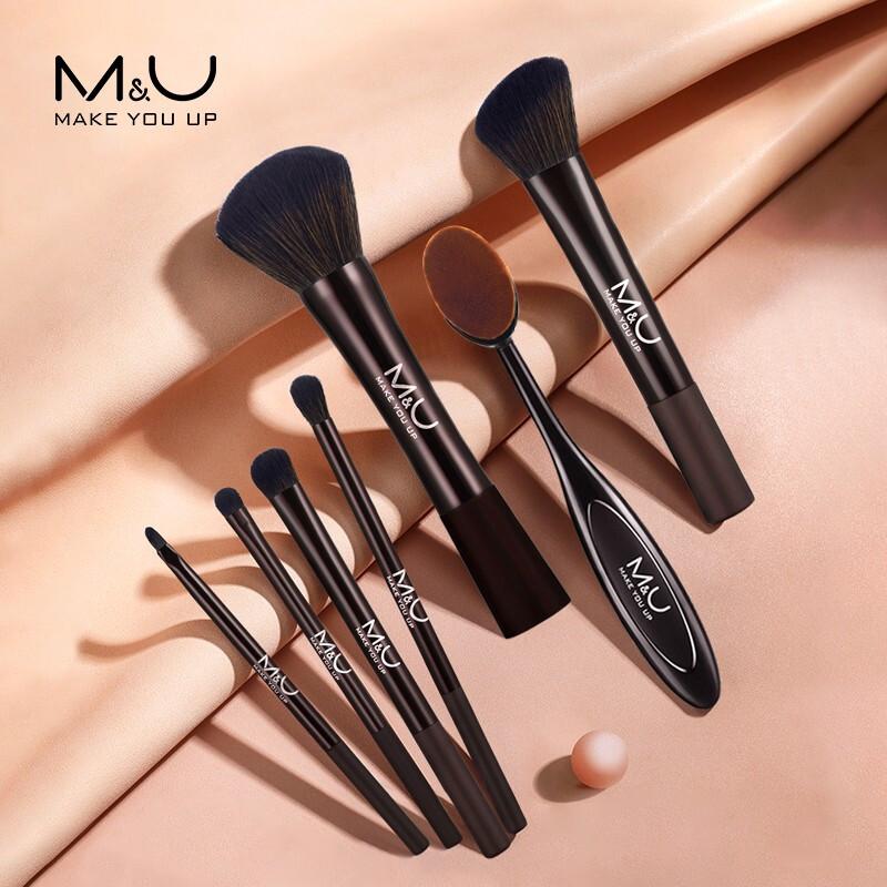 M&U Makeup Brush Set - Single Packaged, Elegant Travel-Ready, Eyeshadow, Foundation Blush, Beginner Concealer, Super Soft Eye Brushes for Flawless Looks